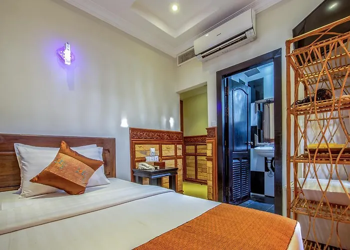 160 Angkor Hotel Siem Reap