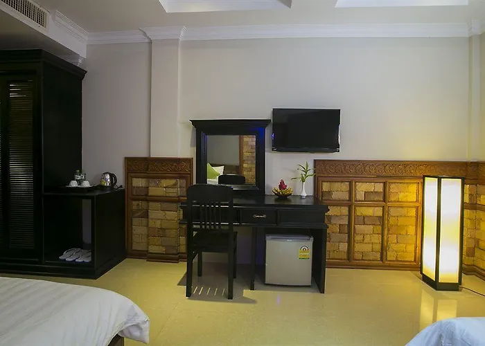 160 Angkor Hotel 3*