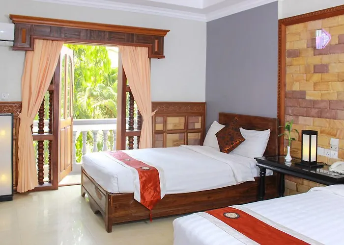 160 Angkor Hotel 3*