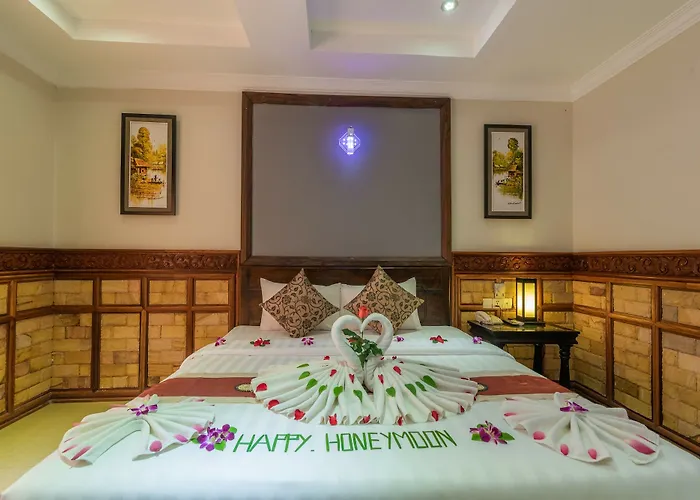 160 Angkor Hotel 3*